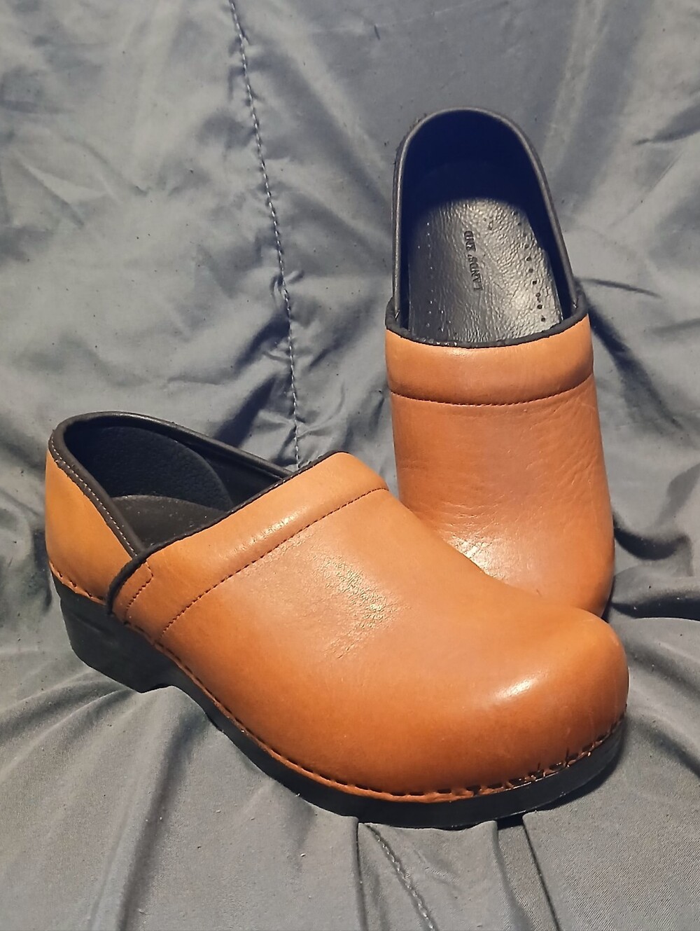 Lands End Cognac Brown Slip-On Clogs Sz 8 (072826B)